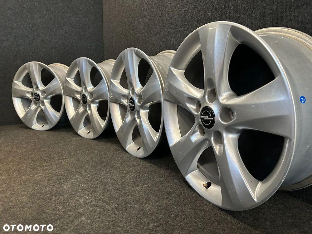 Alufelgi Opel Astra J, Zafira C, Insignia B 17 cali 5x115 4szt. ładne! - 2