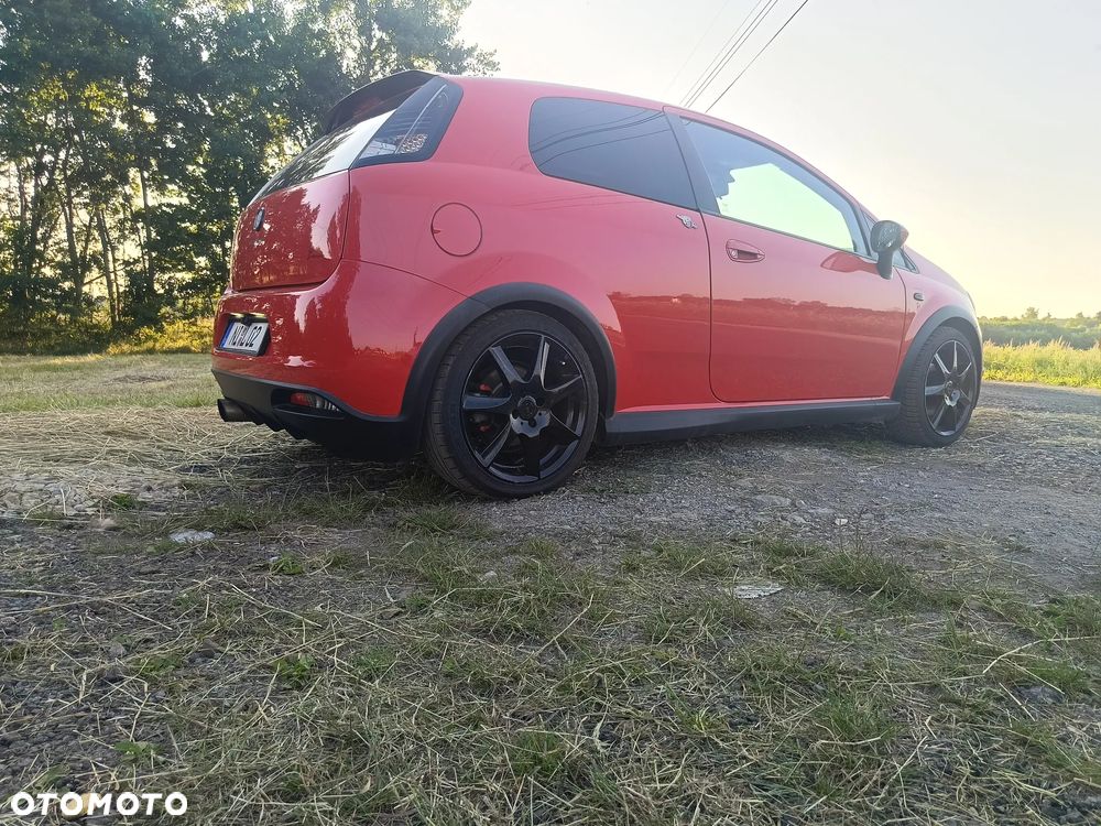 Abarth Grande Punto - 3