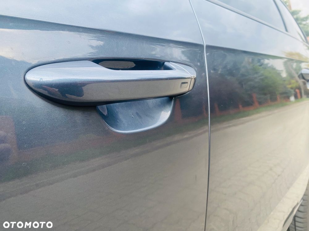 Volkswagen Passat 1.4 TSI BMT Comfortline - 30