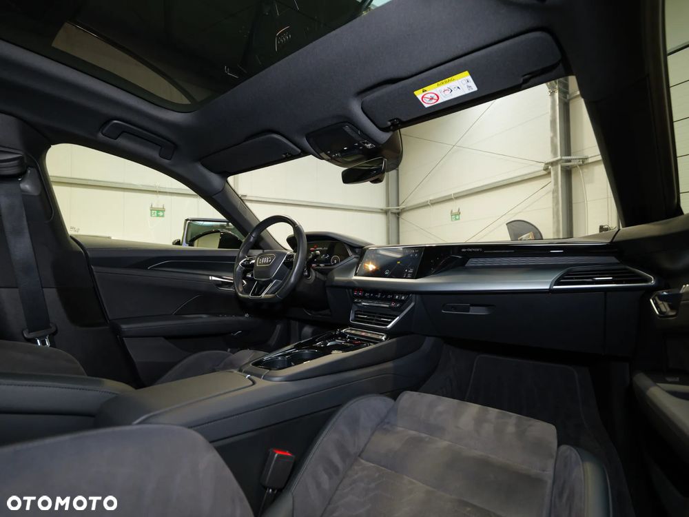 Audi e-tron GT - 23