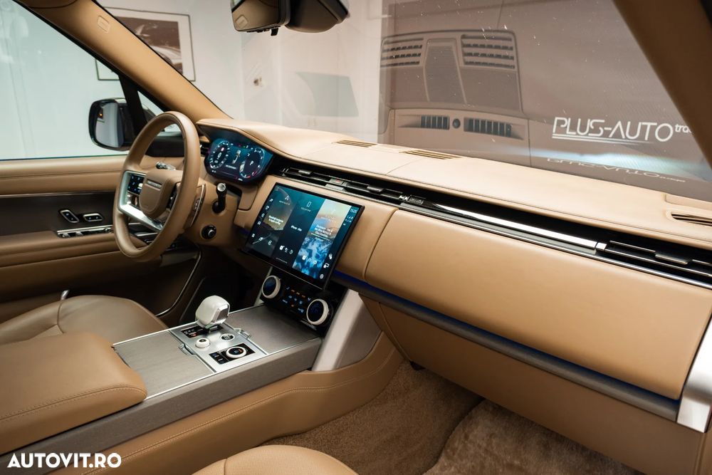 Land Rover Range Rover 4.4 V8 P530 LWB SV - 40