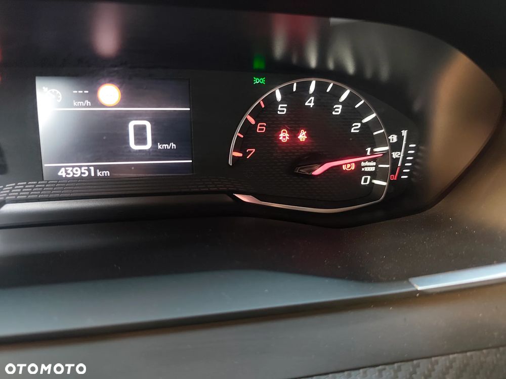 Peugeot 208 1.2 PureTech Active S&S - 21
