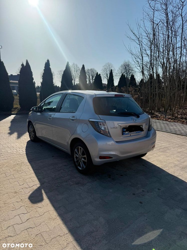 Toyota Yaris - 5