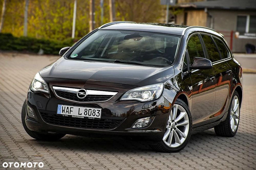 Opel Astra 1.4 Turbo Cosmo - 1