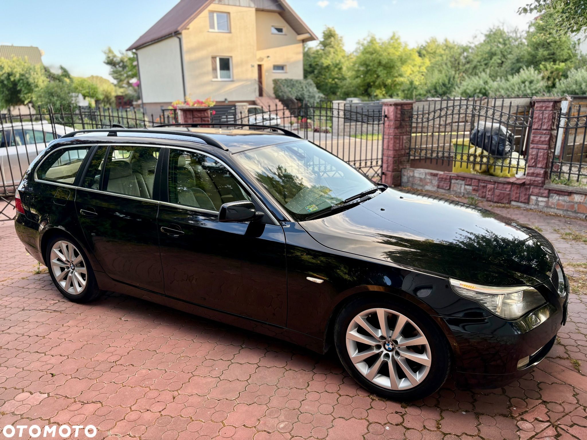 BMW Seria 5 525d - 1