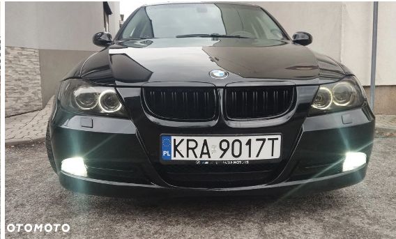 BMW Seria 3 318i - 3