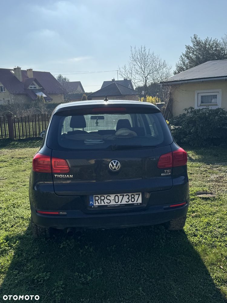 Volkswagen Tiguan - 4