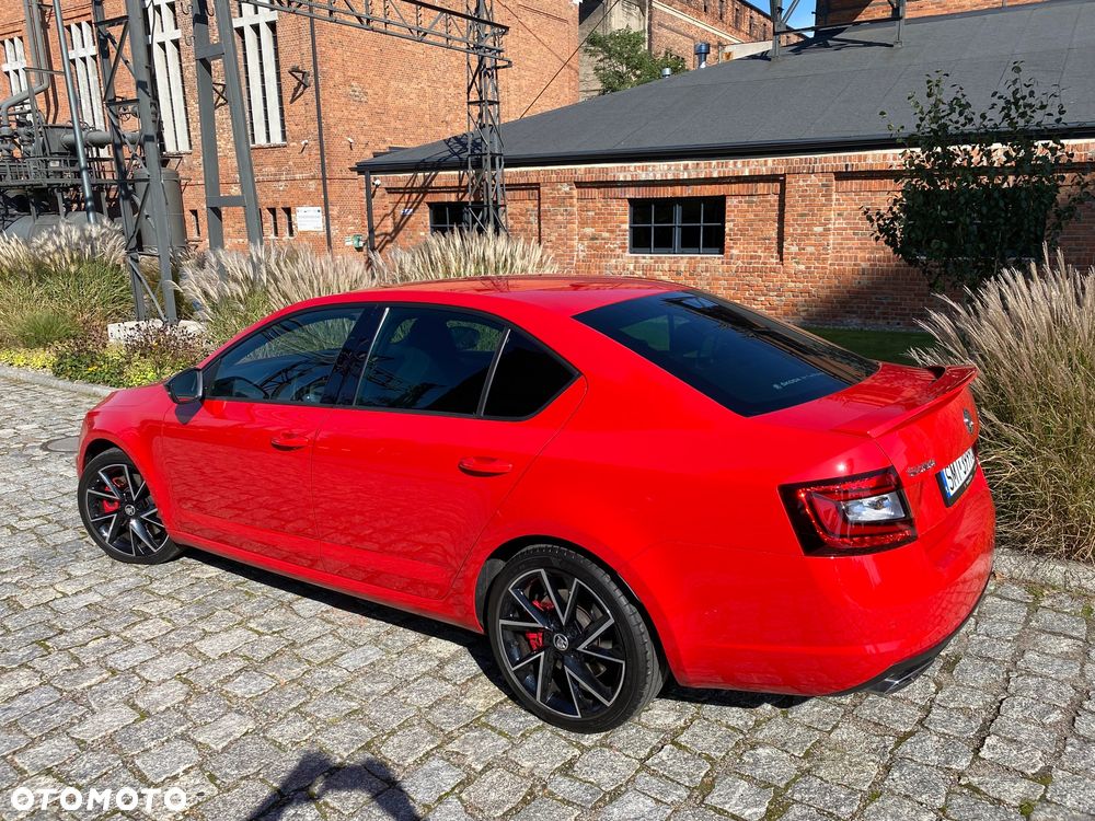 Skoda Octavia 2.0 TSI RS 245 DSG - 20