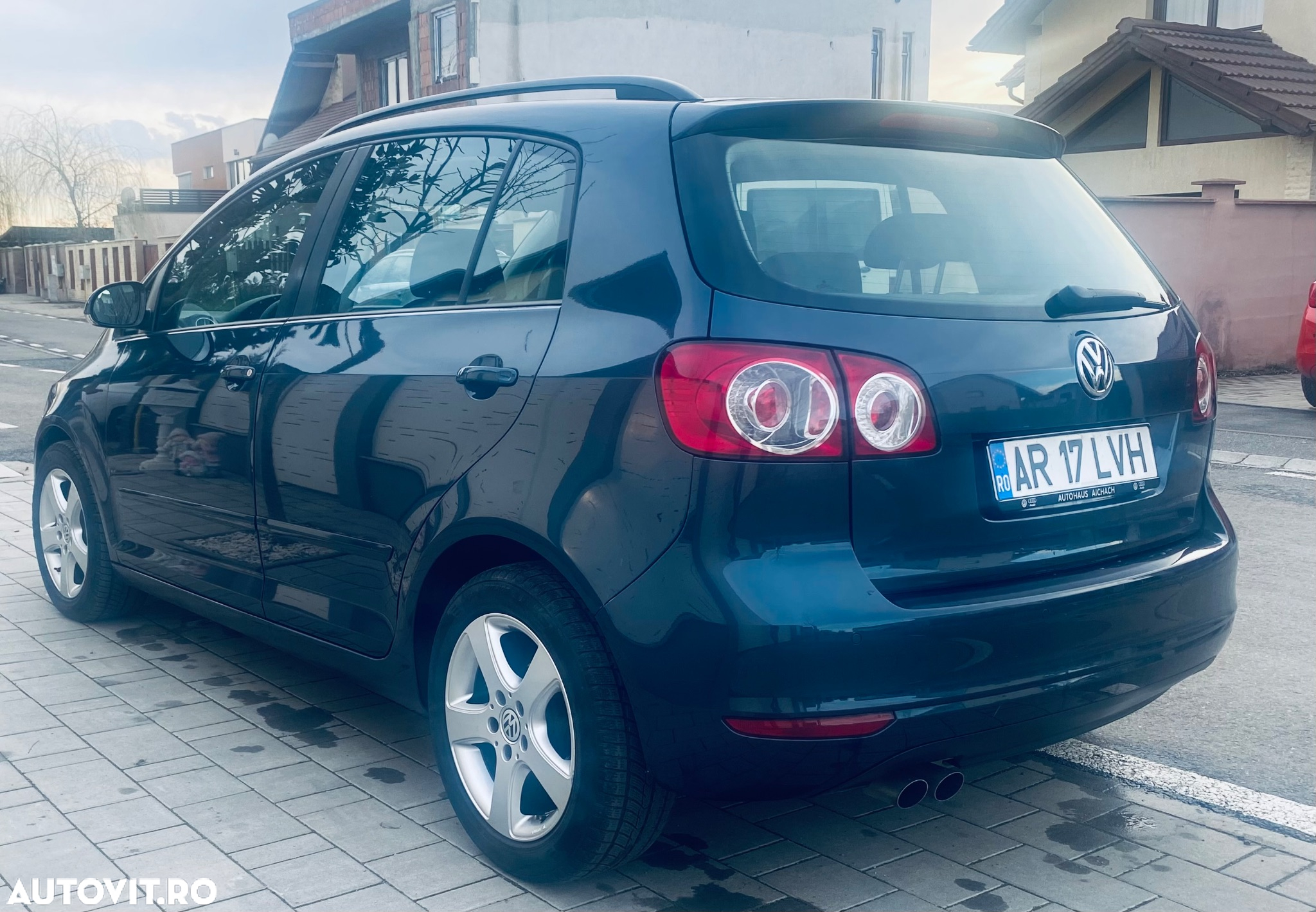 Volkswagen Golf Plus 2.0 TDI Comfortline - 6