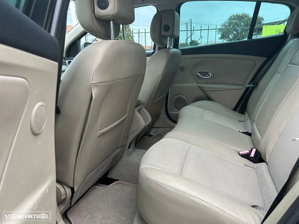 Renault Mégane 1.5 dCi Dynamique - 16