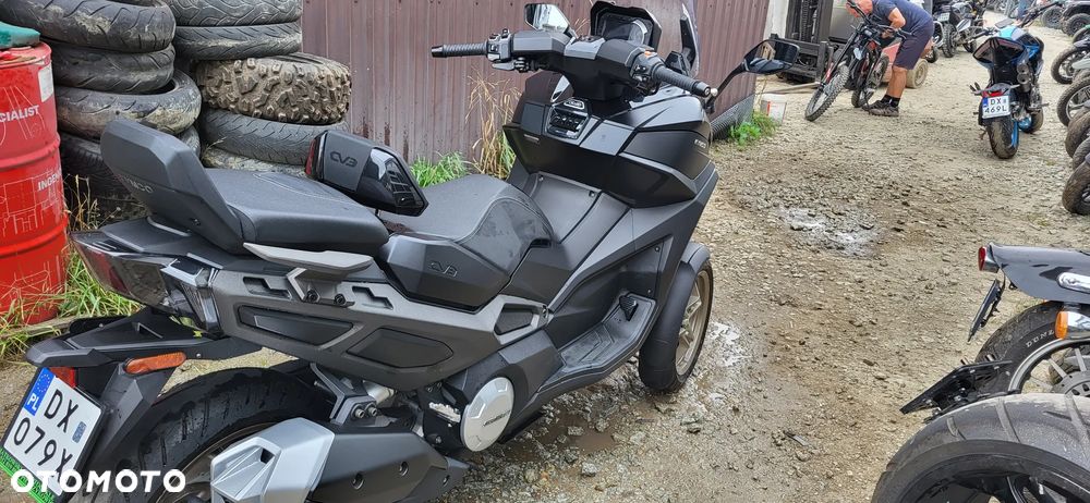 Kymco CV3 - 3