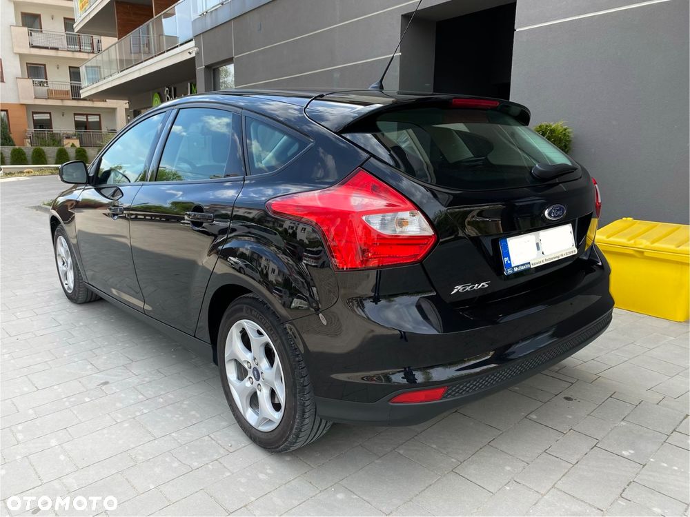 Ford Focus 1.6 Gold X (Trend) - 4