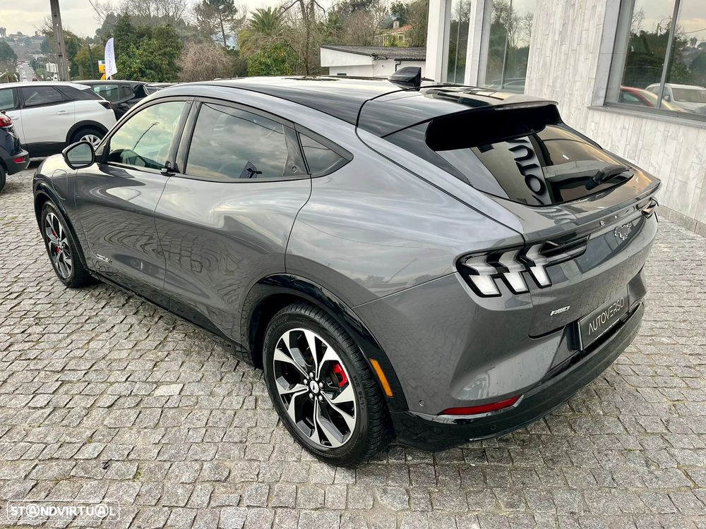 Ford Mustang Mach-E Alargada AWD - 8