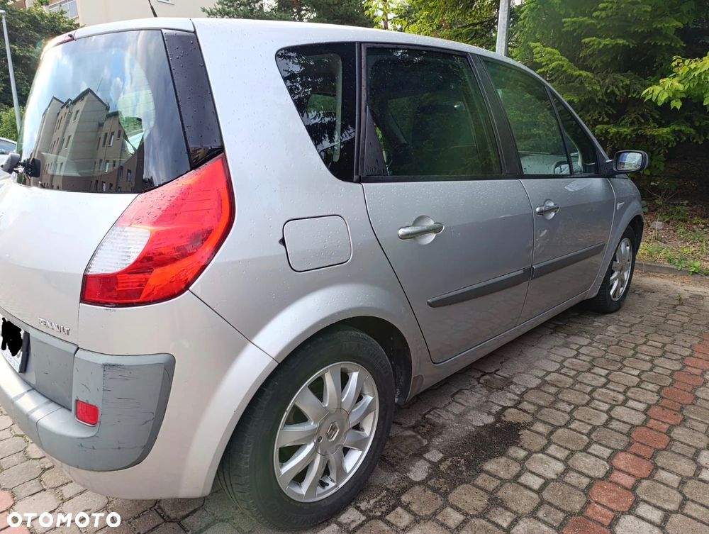 Renault Scenic - 8
