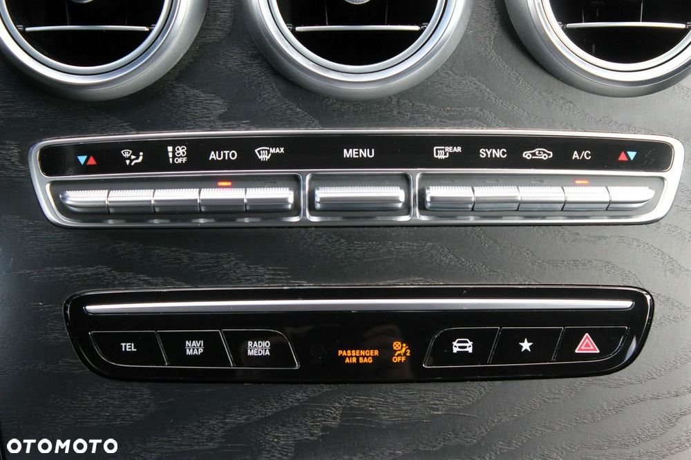 Mercedes-Benz GLC - 22