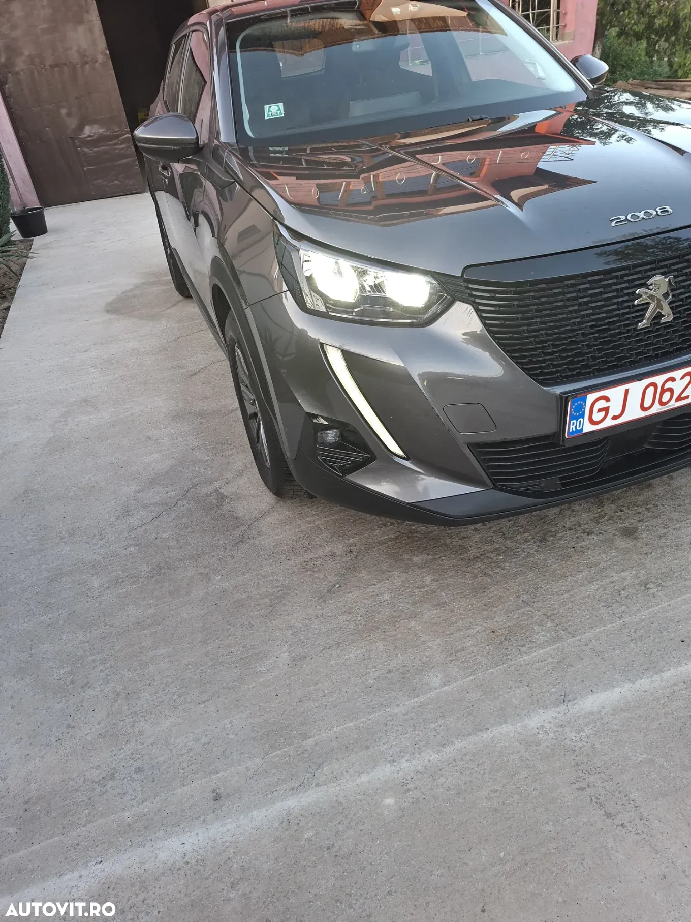 Peugeot 2008 1.2 PureTech EAT8 STT Active Pack - 2