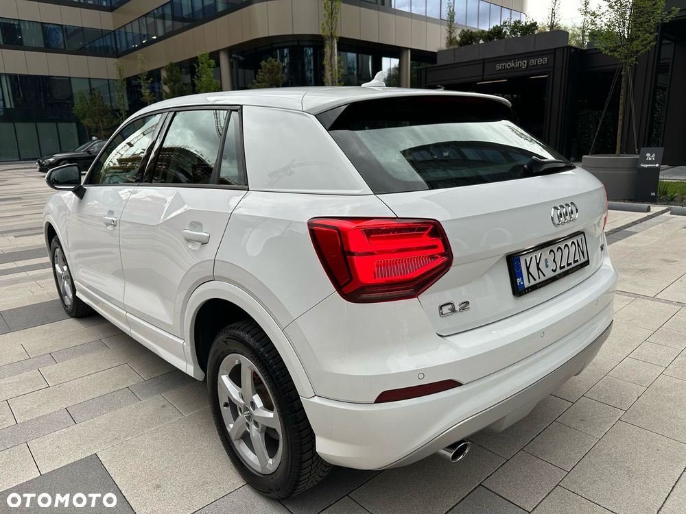 Audi Q2 1.6 TDI S tronic sport - 11