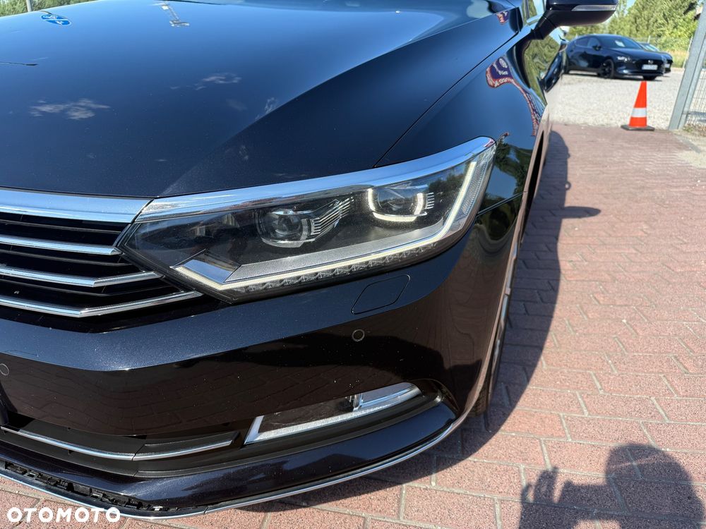 Volkswagen Passat 1.8 TSI BMT Highline - 34