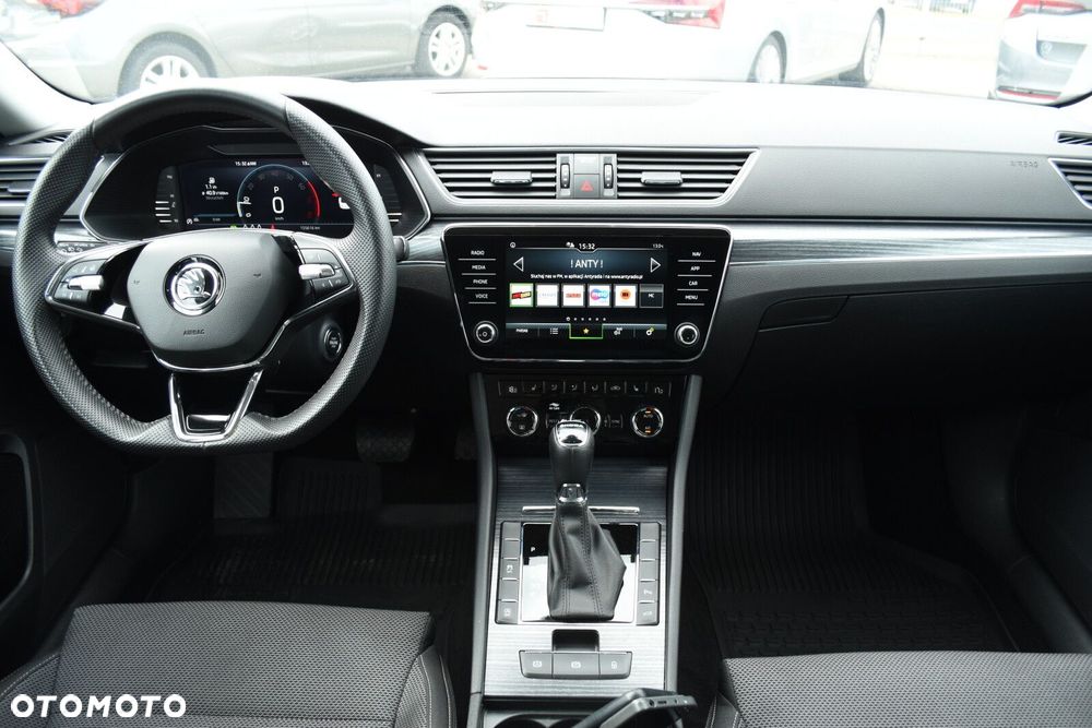 Skoda Superb 2.0 TSI Style DSG - 11