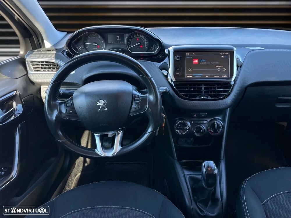 Peugeot 208 1.6 BlueHDi Style - 9