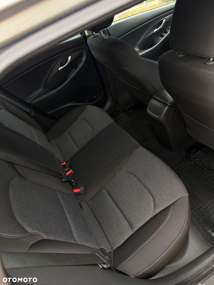 Hyundai i30 1.0 T-GDI Smart DCT - 21