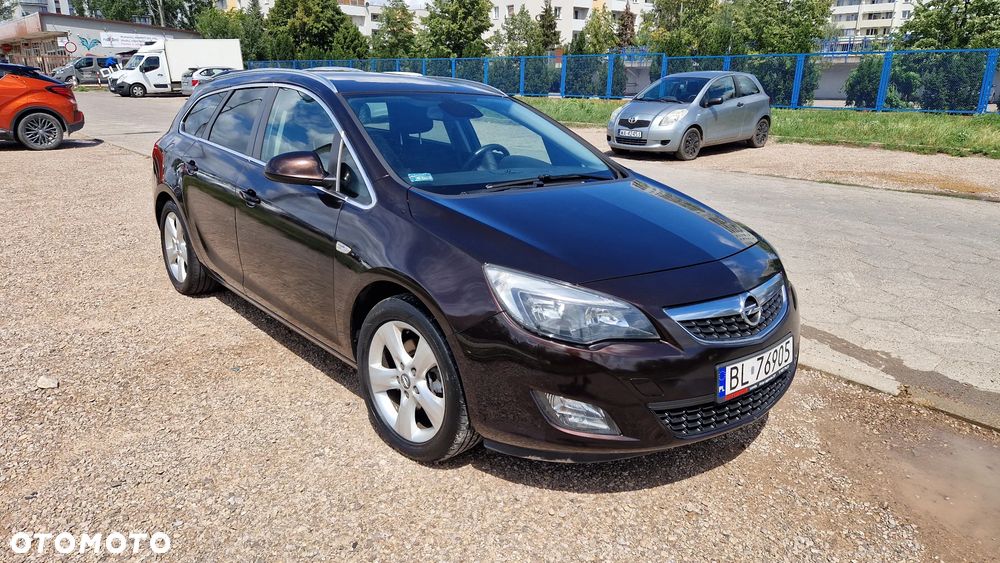 Opel Astra 1.7 CDTI Cosmo - 2