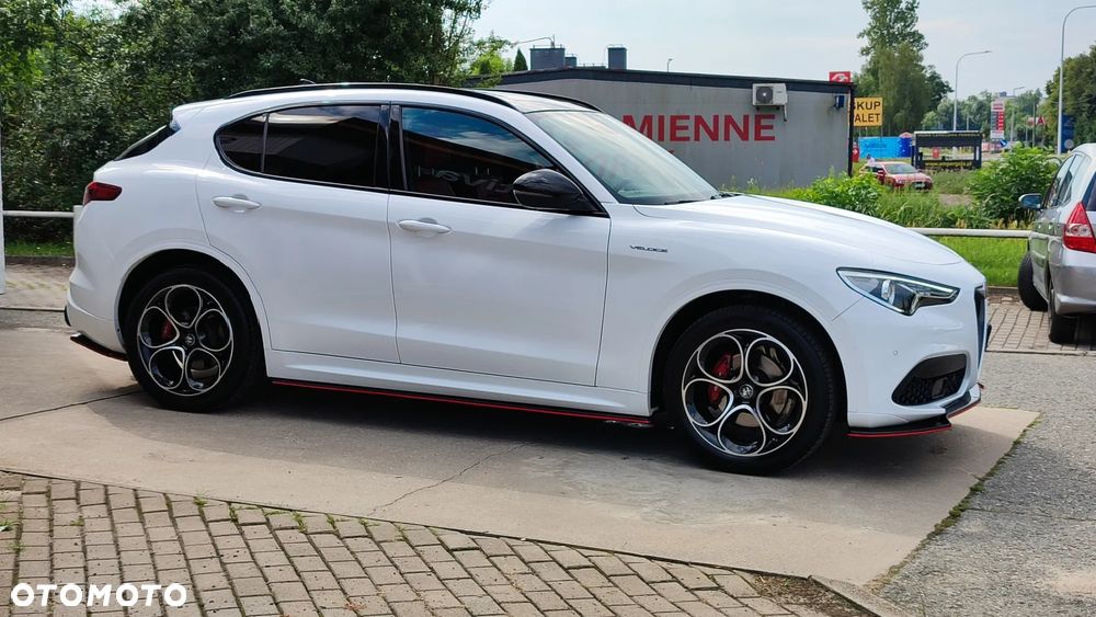 Alfa Romeo Stelvio 2.0 Turbo Veloce Q4 - 11