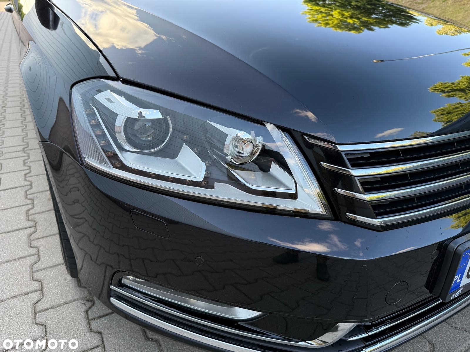 Volkswagen Passat 2.0 TDI DPF Highline - 19