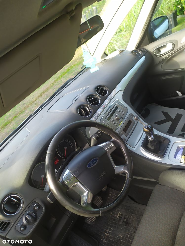 Ford S-Max - 5