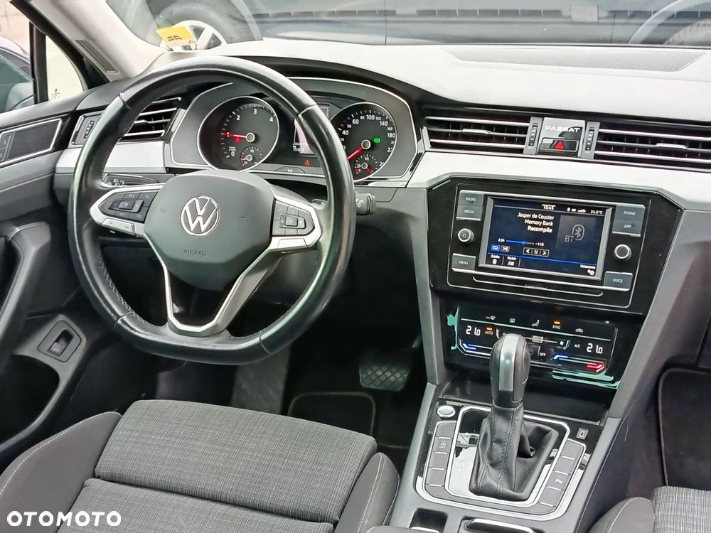 Volkswagen Passat 2.0 TDI EVO Elegance DSG - 11