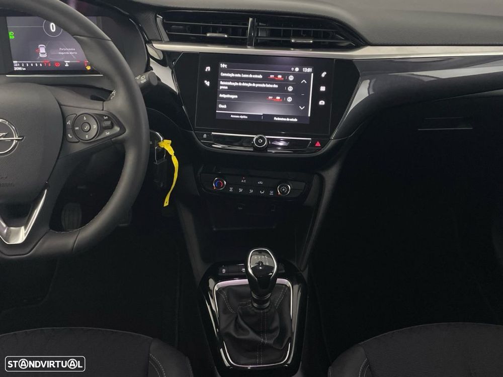 Opel Corsa 1.2 T Elegance — fotografia 15