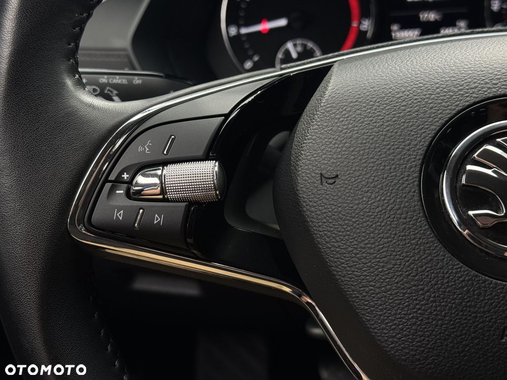 Skoda Octavia 1.5 TSI ACT Ambition - 24