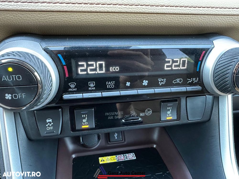 TOYOTA RAV4 2022 — imagine 33
