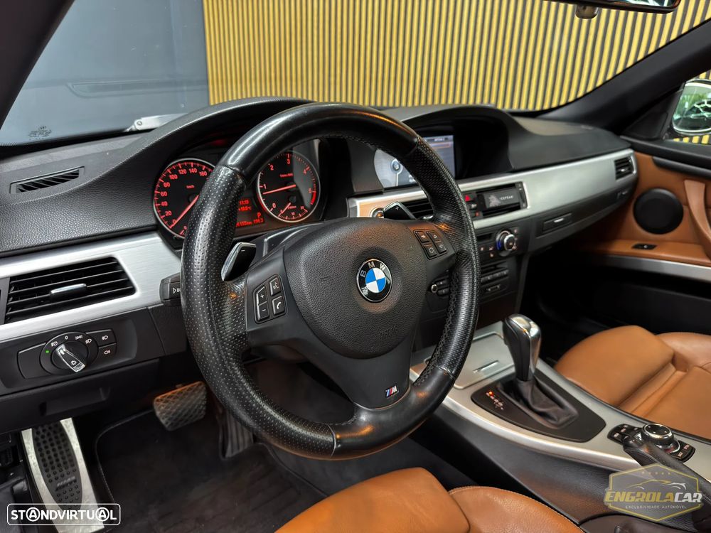 BMW 320 d Cabrio Exclusive Auto - 17