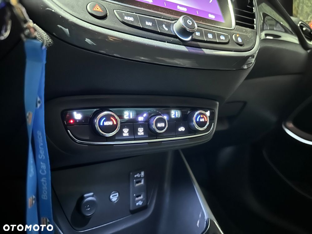 Opel Crossland X 1.2 T GPF Elite S&S - 18