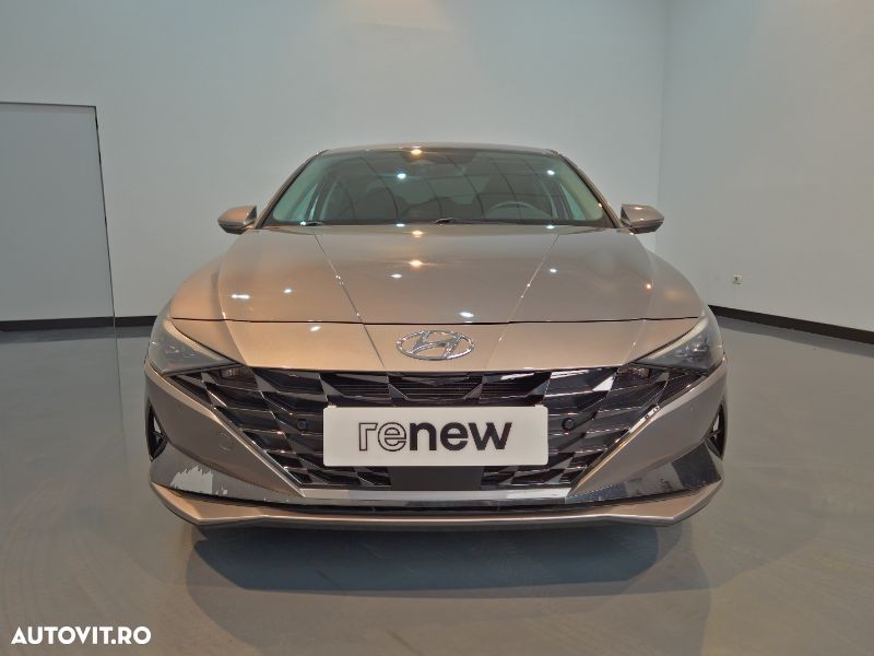 Hyundai Elantra 1.6 l 123 CP CVT Exclusive - 22