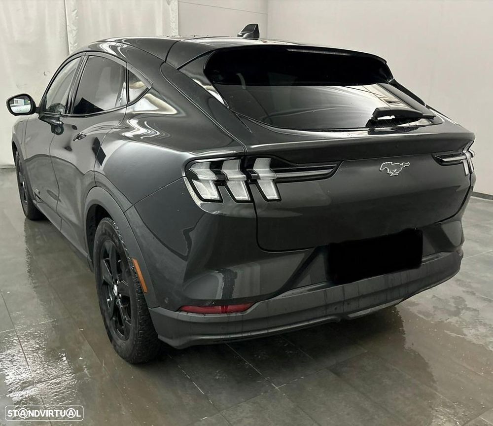 Ford Mustang Mach-E 98.7 kWh Premium - 2