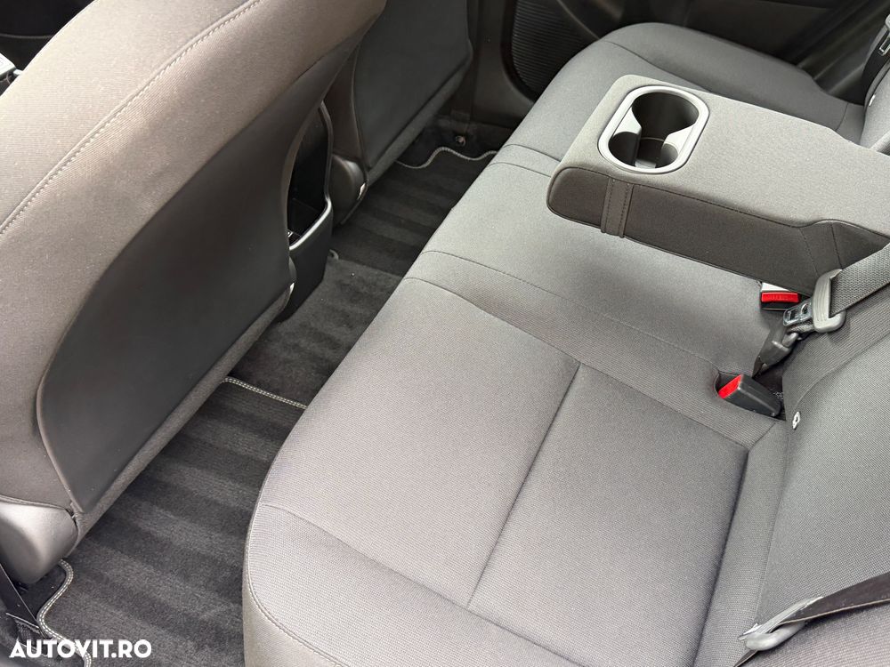 Hyundai KONA 1.6 GDI DCT Trend - 6
