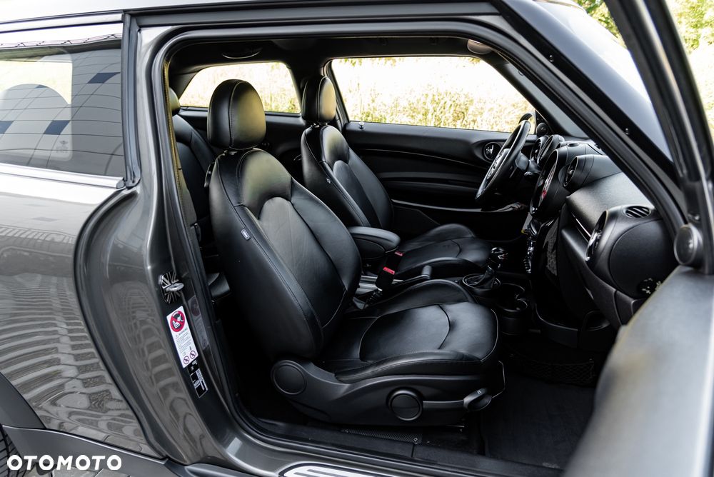 MINI Paceman Cooper SD All4 - 35