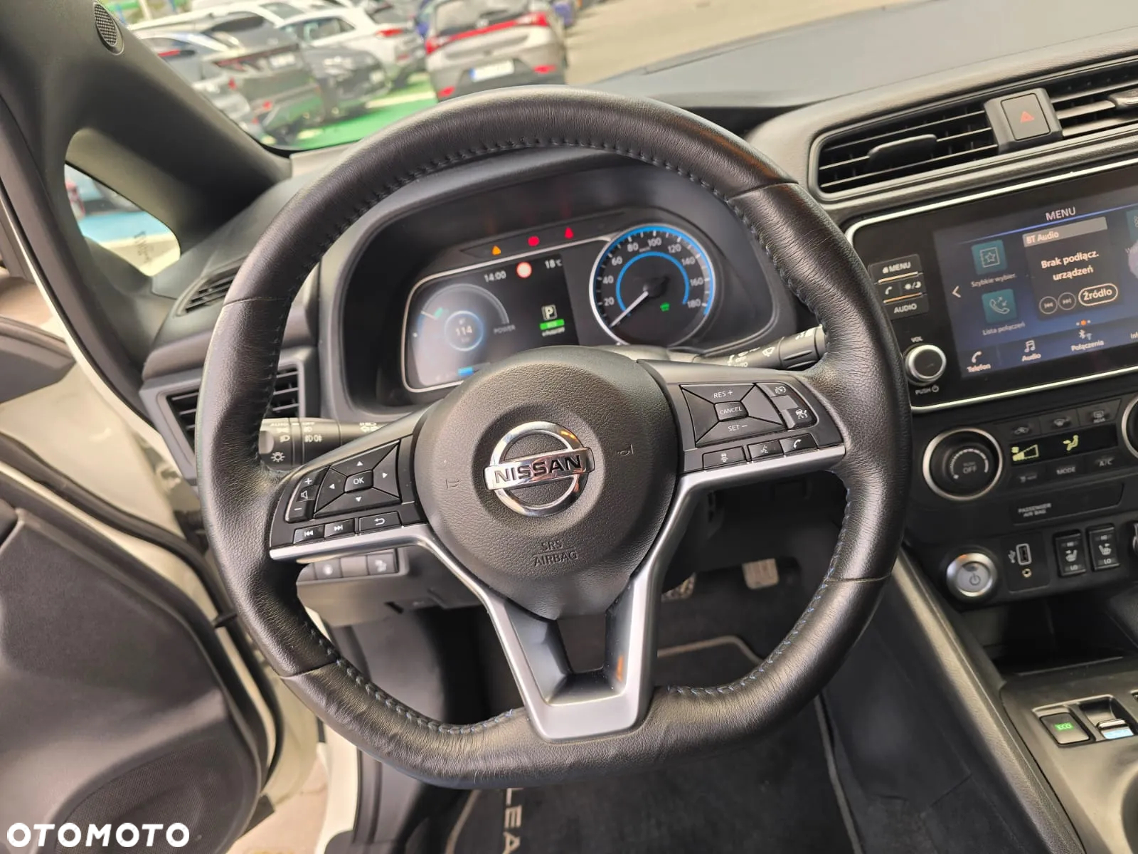 Nissan Leaf 40kWh N-Connecta - 13