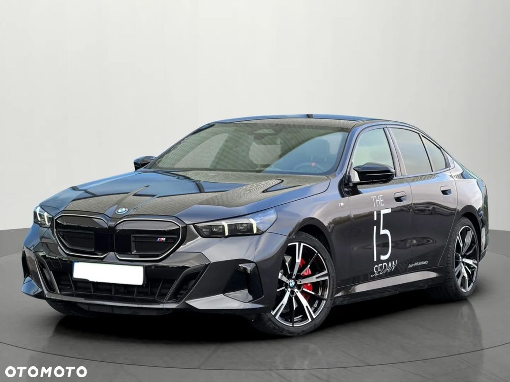 BMW i5 83.9kWh M60 xDrive - 2