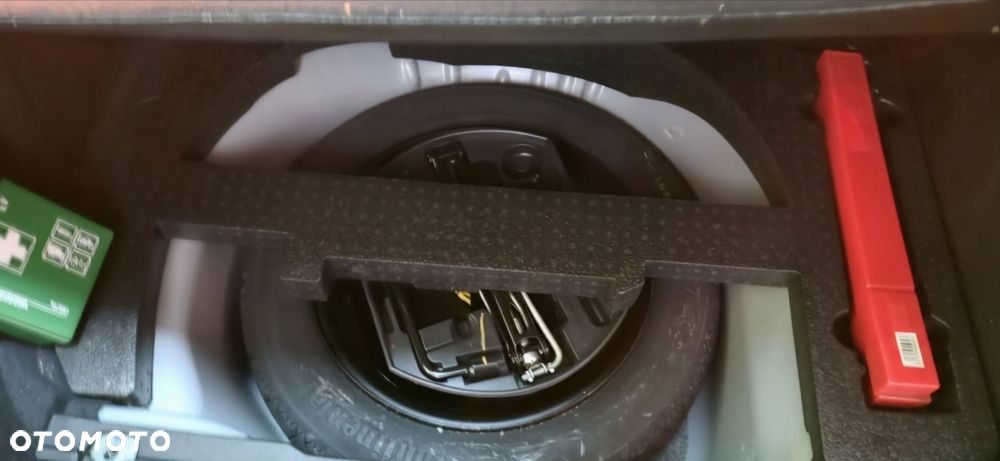 Peugeot 2008 PureTech 82 Style - 15