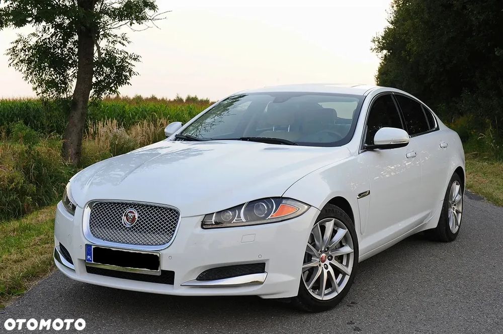 Jaguar XF 2.2 D Premium Luxury - 1