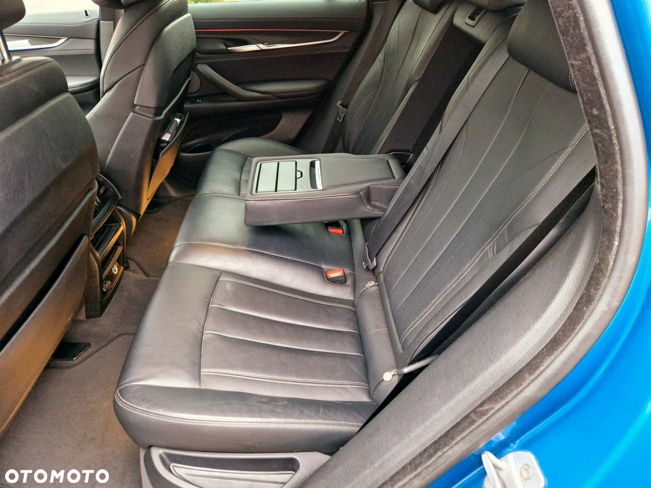 BMW X6 - 18