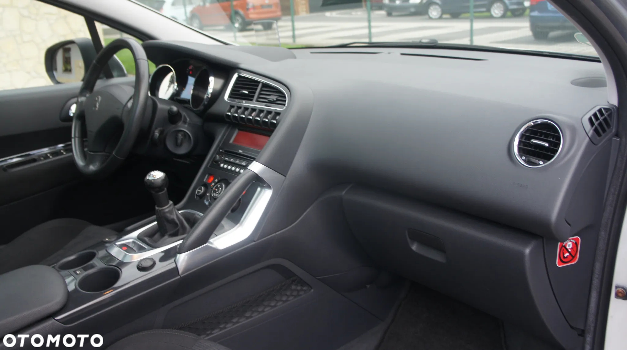 Peugeot 3008 120 VTi Premium - 31