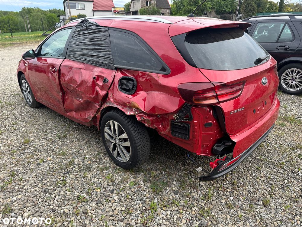 Kia Ceed 1.4 Vision - 8
