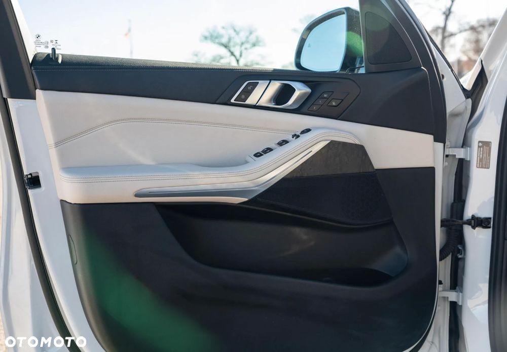 BMW X5 - 28