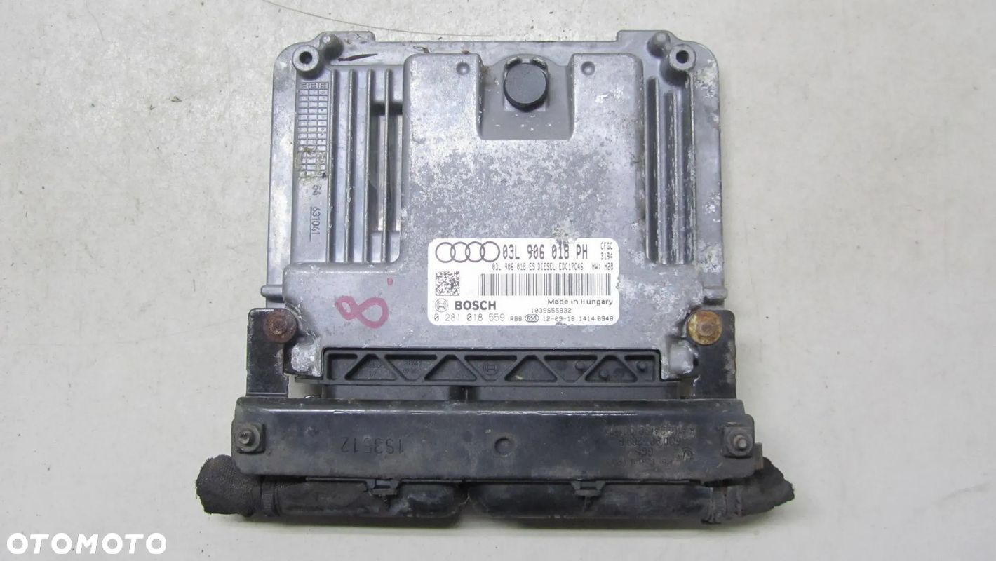 AUDI Q3 8U 2.0 STEROWNIK SILNIKA 0281018559 11- - 1