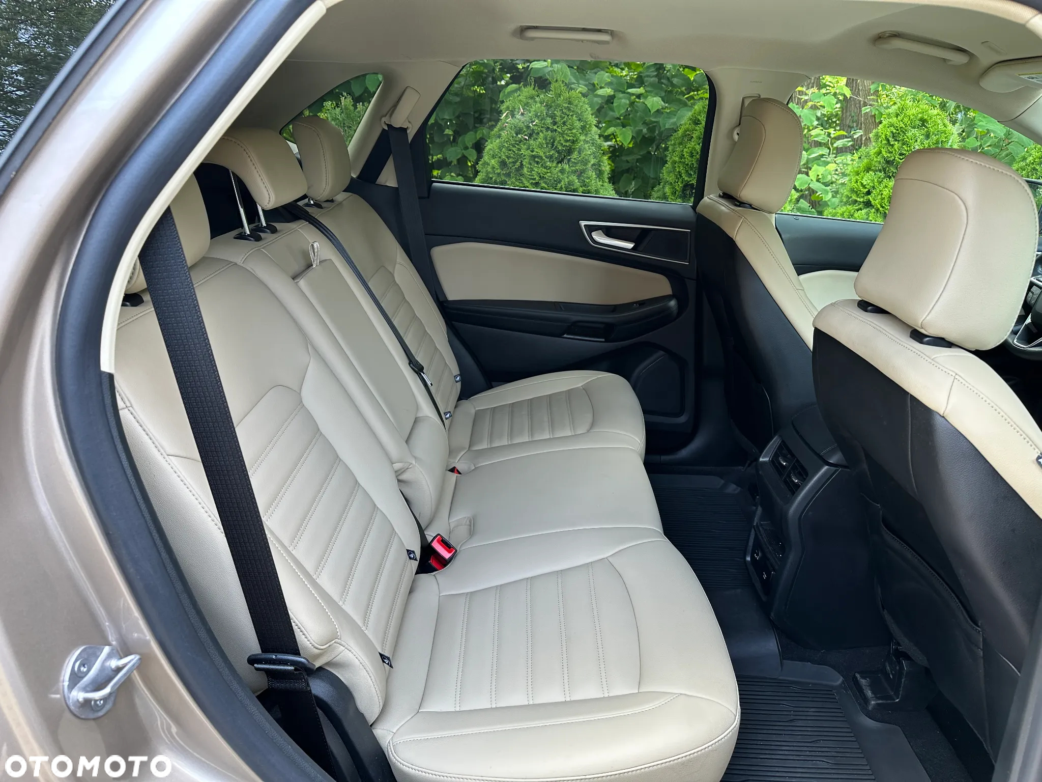 Ford Edge - 17