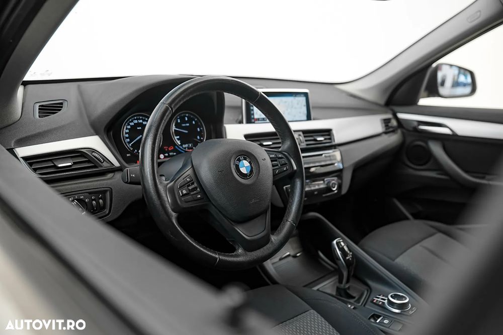BMW X1 xDrive20d AT - 13